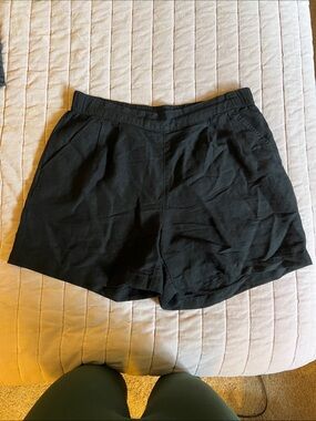 a new day Black High-Waist Casual Shorts